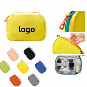 Voyago Pouch